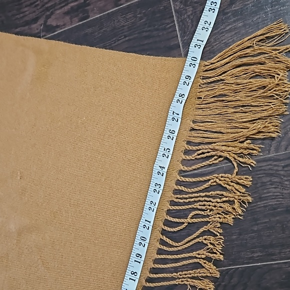Camel Tan Oversized Blanket Scarf Shawl - Picture 3 of 5
